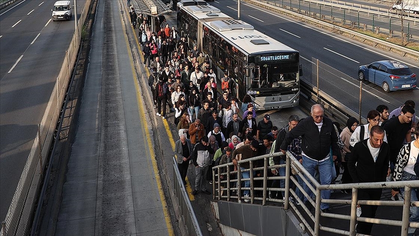 kayseri Araç Kiralama Kayseri Şehir İçi Ulaşım: Araç Kiralama mı, Taksi mi?